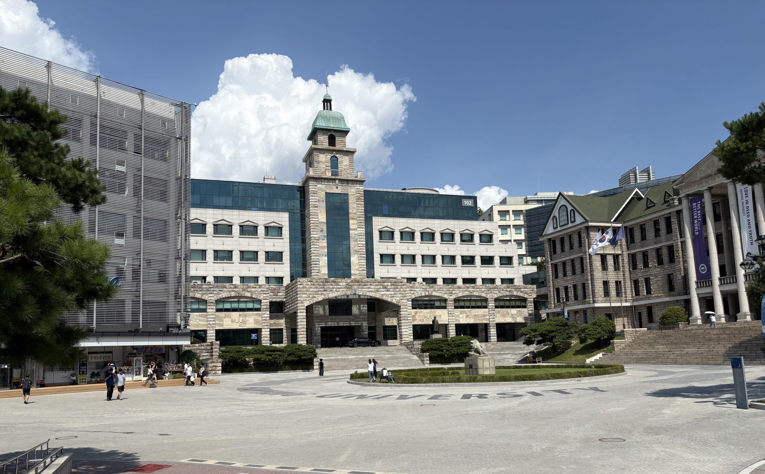 19ème jour : rentrée de Mila à l’université de Hanyang à Séoul.